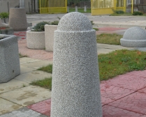 Słupek betonowy
